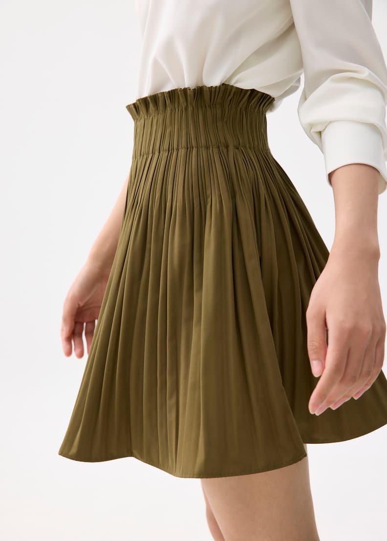Elastic High Waist A-line Pleated Mini Skirt - Image 4